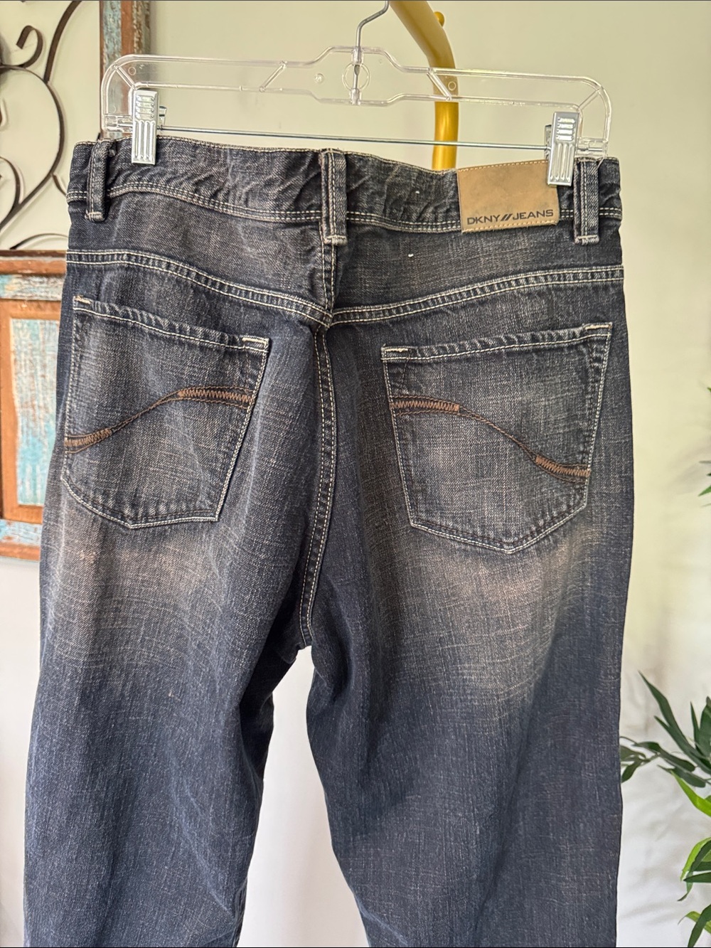 DKNY Jeans Men's relaxed Straight-Leg Denim 34 by 34